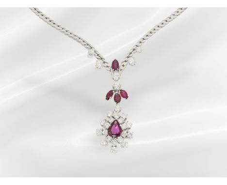 Kette/Collier: extravagantes, neuwertiges Mittelteilcollier mit hochwertigem Edelsteinbesatz, insg. ca. 5,15ct: Ca. ca. 44cm 