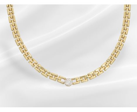 Kette: vintage Collier mit großem Brillant von ca. 1ct: Ca. 42cm lang, ca. 6mm breit, ca. 31g, 18K Gelbgold, mittig der große