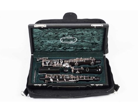 A Howarth London S25c oboe, serial number F0237, made in England, in grenadilla wood with nickel silver keys, in plush lined 