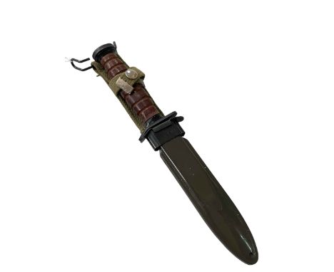 US Army knife, marked USM8AI.