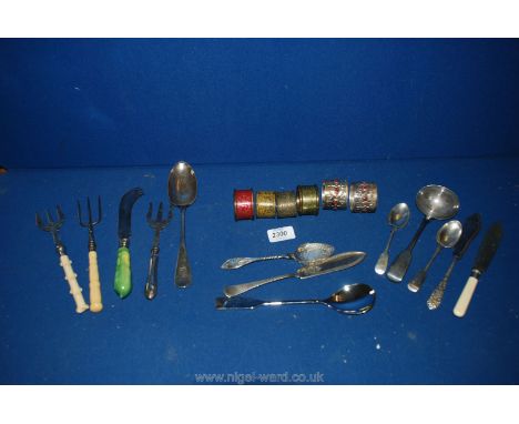 Miscellaneous Cutlery, Silver teaspoon and miscellaneous napkin rings