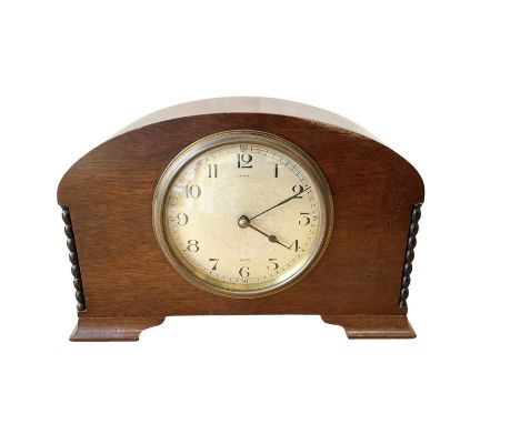 Early 20th century mahogany cased mantle clock with a French 8- day timepiece movement.