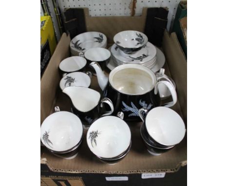 A BOX CONTAINING A BLACK &amp; WHITE ROYAL ALBERT NIGHT &amp; DAY BRANDED PART TEA SERVICE 