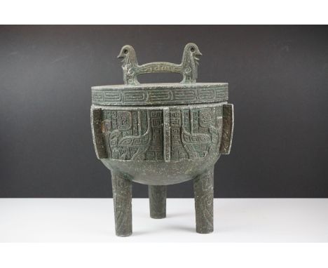 Vintage James Mont style  circular lidded ice bucket of Chinese design raised on three legs with figural handle to lid and pl