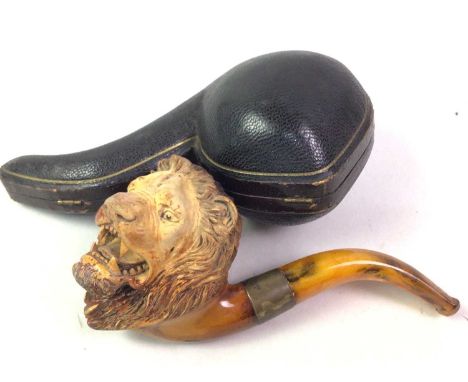 VICTORIAN MEERSCHAUM PIPE, modelled in the form of a lion's head, with original case