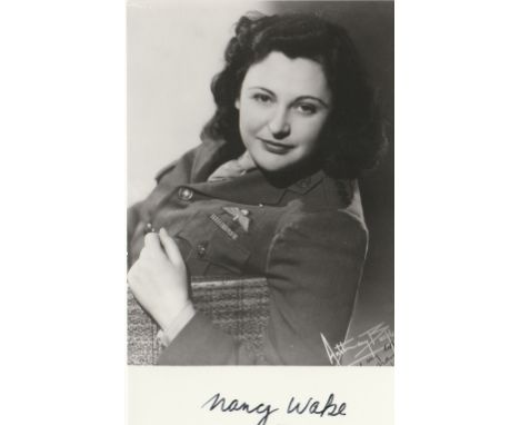 WW2 Resistance heroine Nancy Wake signed 6 x 4 inch portrait photo in WW2 uniform. Nancy Grace Augusta Wake, AC, GM (30 Augus