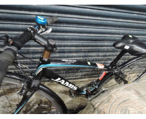 A Jamis hybrid aluminium frame / carbon fork hybird bicycle