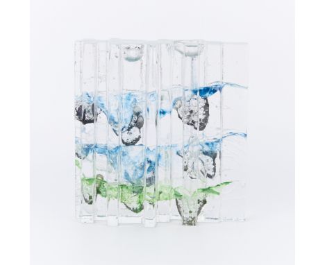 Helena Tynell (Finnish, 1918-2016) for Riihimaki or Riihimaen Lasi Oy, Finland. Abstract glass sculpture of a unique staggere