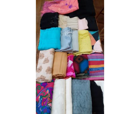 A quantity of scarves and wraps to include Chacok, Jaeger, Liza Gateau, pashminas and Nitya, and wraps to include a large Gas