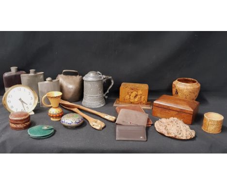 LARGE SELECTION OF COLLECTABLESincluding an Australian Blackwood cigarette box with nine carat gold decal in side, Tommy Hilf