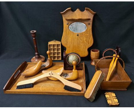 WOODEN COLLECTABLE ITEMSincluding a globe set book end, a pair of hinged shoe lasts, a pair of glove stretchers, a bridge cou