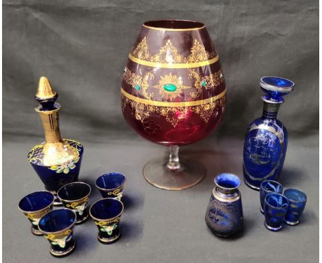 SELECTION OF VINTAGE GILDED GLASSconsisting of a blue, enamel and gilt decanter, possibly Murano with five matching glasses, 