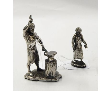 Collection of Royal Hampshire plate animals and figures to include frog, owl, squirrel, woman at a sewing machine, chimney sw