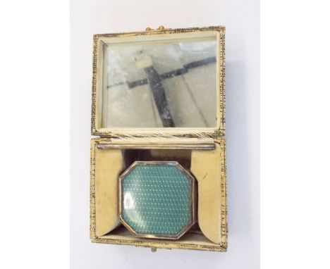 Lady's vanity box containing a silver-mounted hairbrush, comb and a mirror to the lid, hallmarked Birmingham 1926 