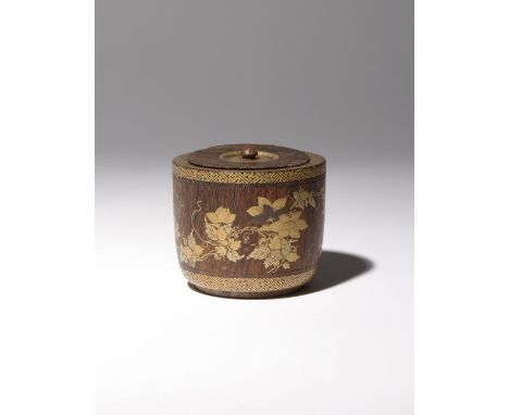 A JAPANESE LACQUERED WOOD NATSUME EDO OR MEIJI PERIOD, 18TH OR 19TH CENTURY The tea caddy with a cylindrical body raised on a