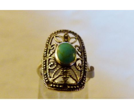 Vintage sterling silver turquoise ring. Size M.