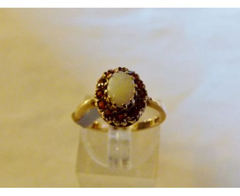 Vintage 9 ct gold ruby & garnet ring. Size L.