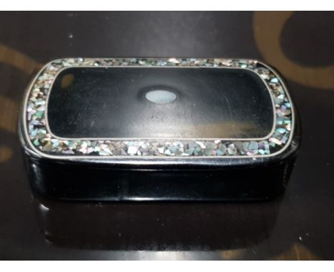 A VICTORIAN  PAPIER MACHE AND ABALONE INLAID SNUFF BOX