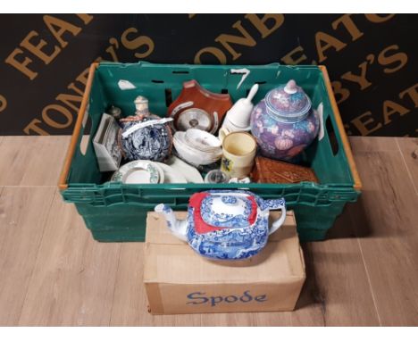 A BOX OF MISCELLANEOUS TO INCLUDE BOXED BLUE AND WHITE SPODE TEAPOT METTACH STYLE MOON SHAPED FLAGON  MAHOGANY WEATHERMASTER 