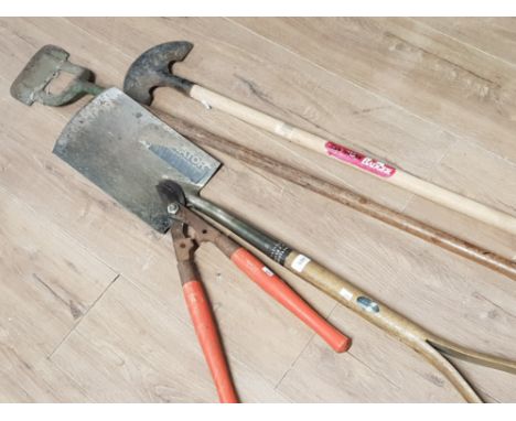 BUNDLE OF GARDEN TOOLS INCLUDES GOOD QUALITY SENATOR SHOVEL, GRASS CUTTERS ETC