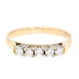 Ring in 585er Gold mit Brillanten