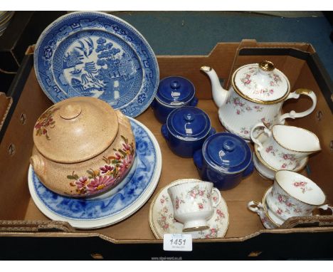 A quantity of china to include; 3 blue glazed pottery pots, pottery bowl, Wedgwood plate, Willow pattern dish, etc. Together 