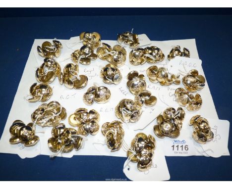 A large quantity of Military buttons to include; The Royal Signals, Army Catering Corps, Welsh Guards, Royal Corps of Transpo