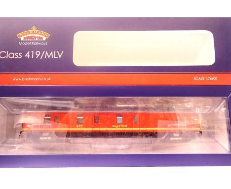 Bachmann 31-265 K motor luggage van Royal Mail Bachmann Collectors Club. P&amp;P Group 1 (£14+VAT for the first lot and £1+VA