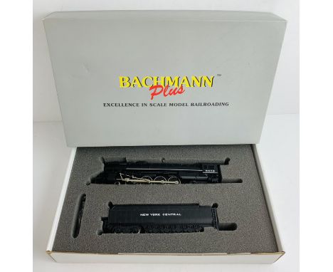 Bachmann HO Niagara 4-8-4 with Smoke Loco - Boxed. P&amp;P Group 2 (£18+VAT for the first lot and £3+VAT for subsequent lots)
