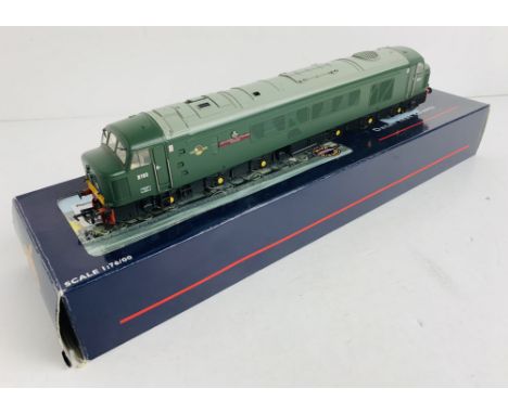 Bachmann 32-700 Class 46 BR Diesel Loco - Boxed. P&amp;P Group 1 (£14+VAT for the first lot and £1+VAT for subsequent lots) 