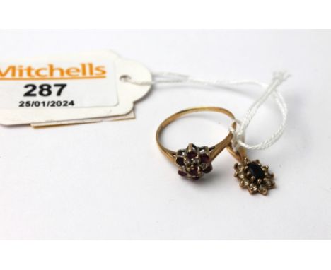 9 ct gold ring, size R, and 9 ct gold pendant 