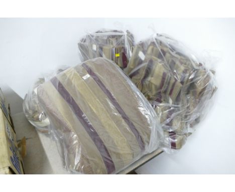 Four packs of lined curtains, 106 x 113 cm, 85 x 113 cm, 96 x 119 cm and 78 x 187 cm