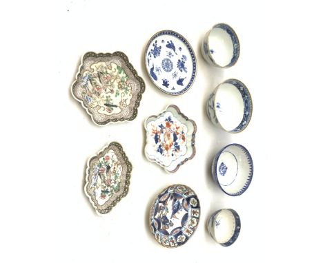 A group of late 18th/early 19th century and later Oriental tea bowls and saucers, to include a number of blue and white examp