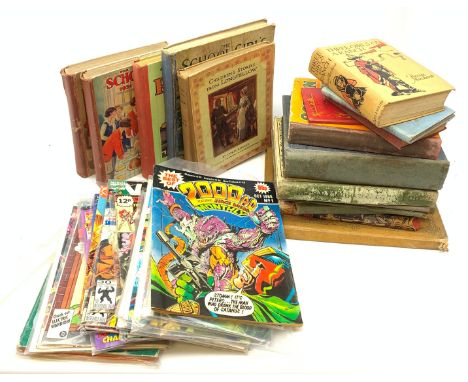 A selection of Vintage Marvel and DC comics, Teenage Mutant Ninja Turtles, New Titans, X-Men, Batman, Avengers, two first iss
