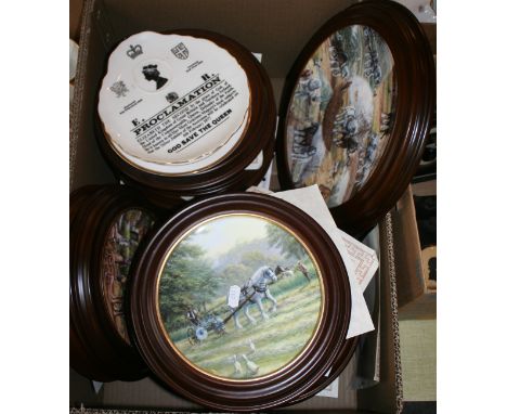 Collectors plates with certificates, Royal Worcester and others, predominantly in wooden frames