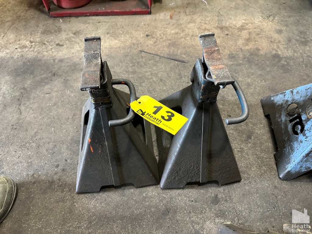Lot 13