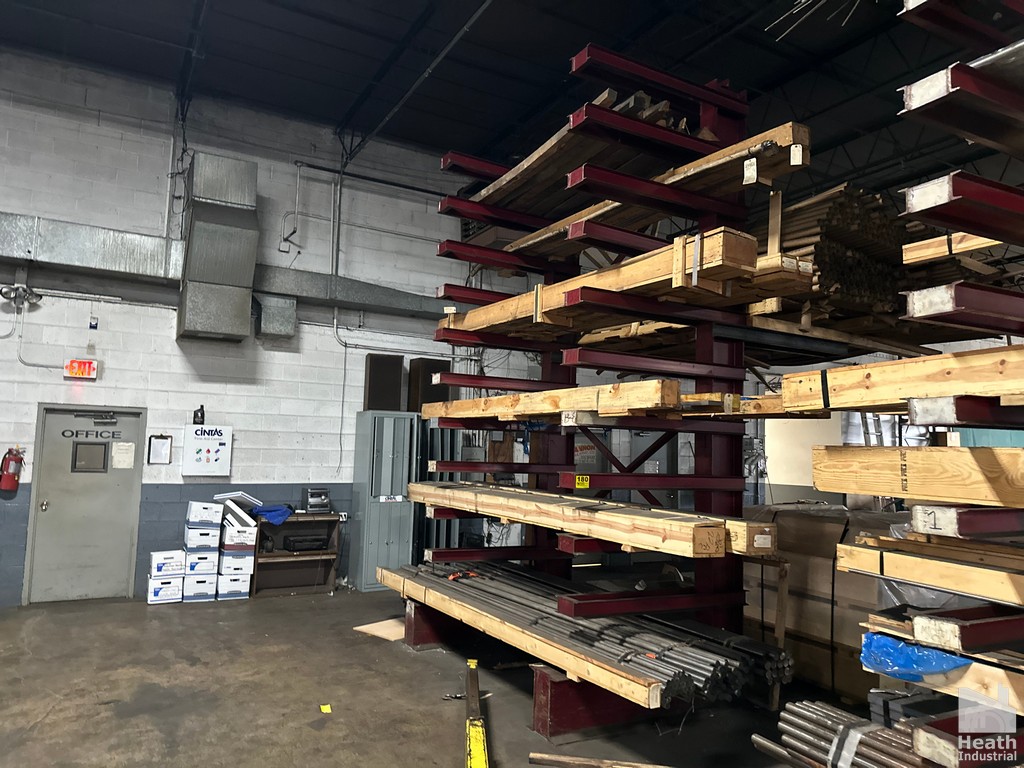 Lot 180
