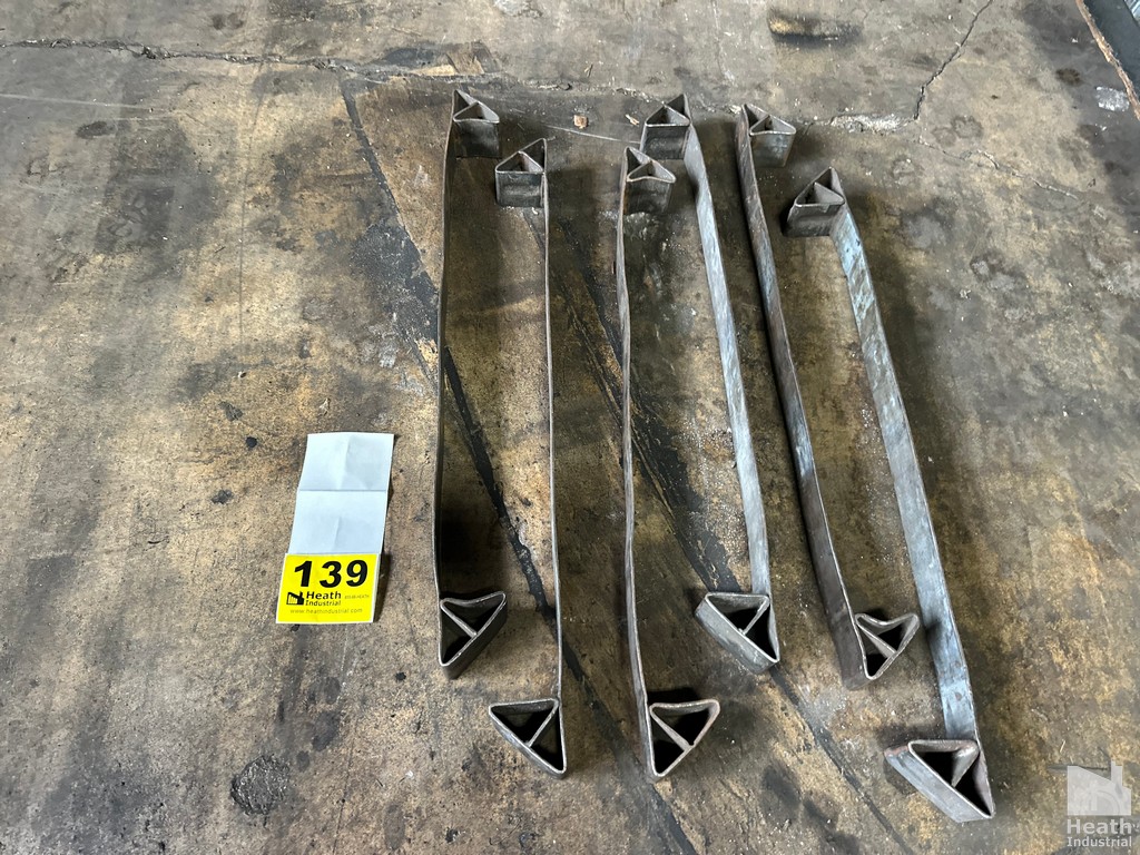 Lot 139