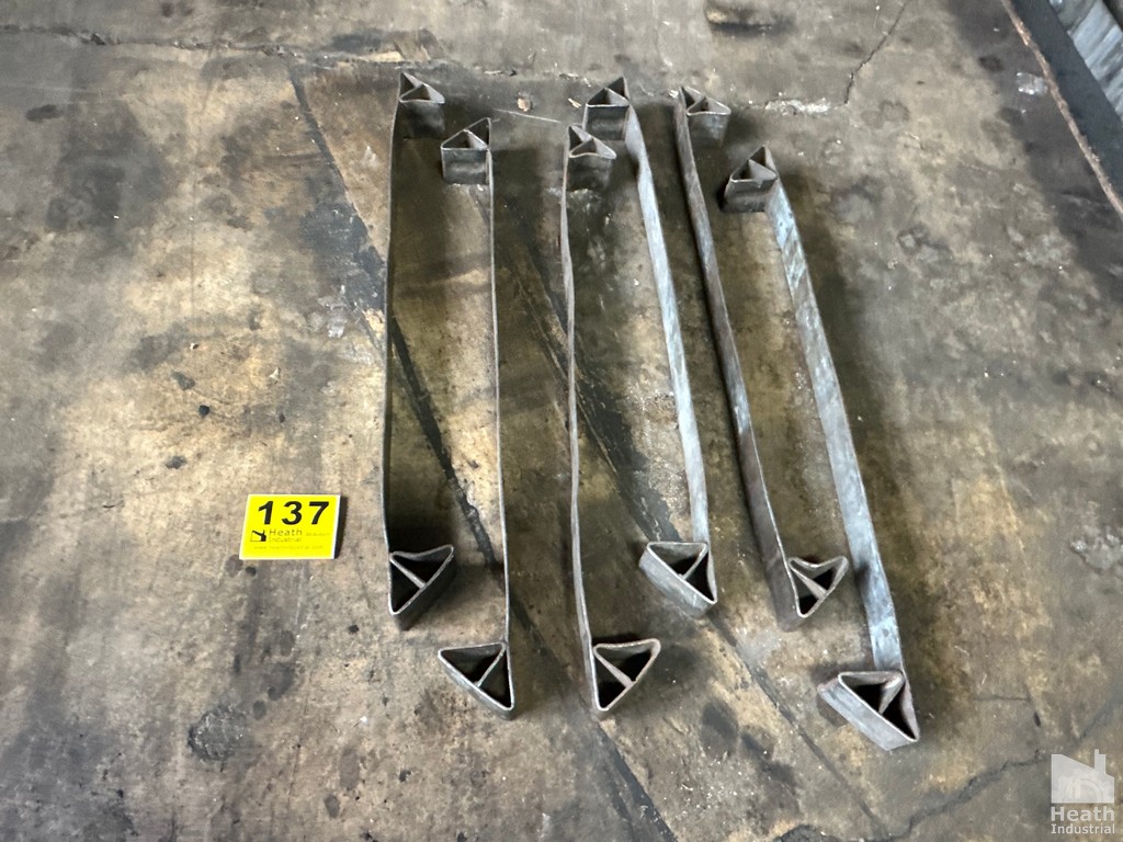 Lot 137