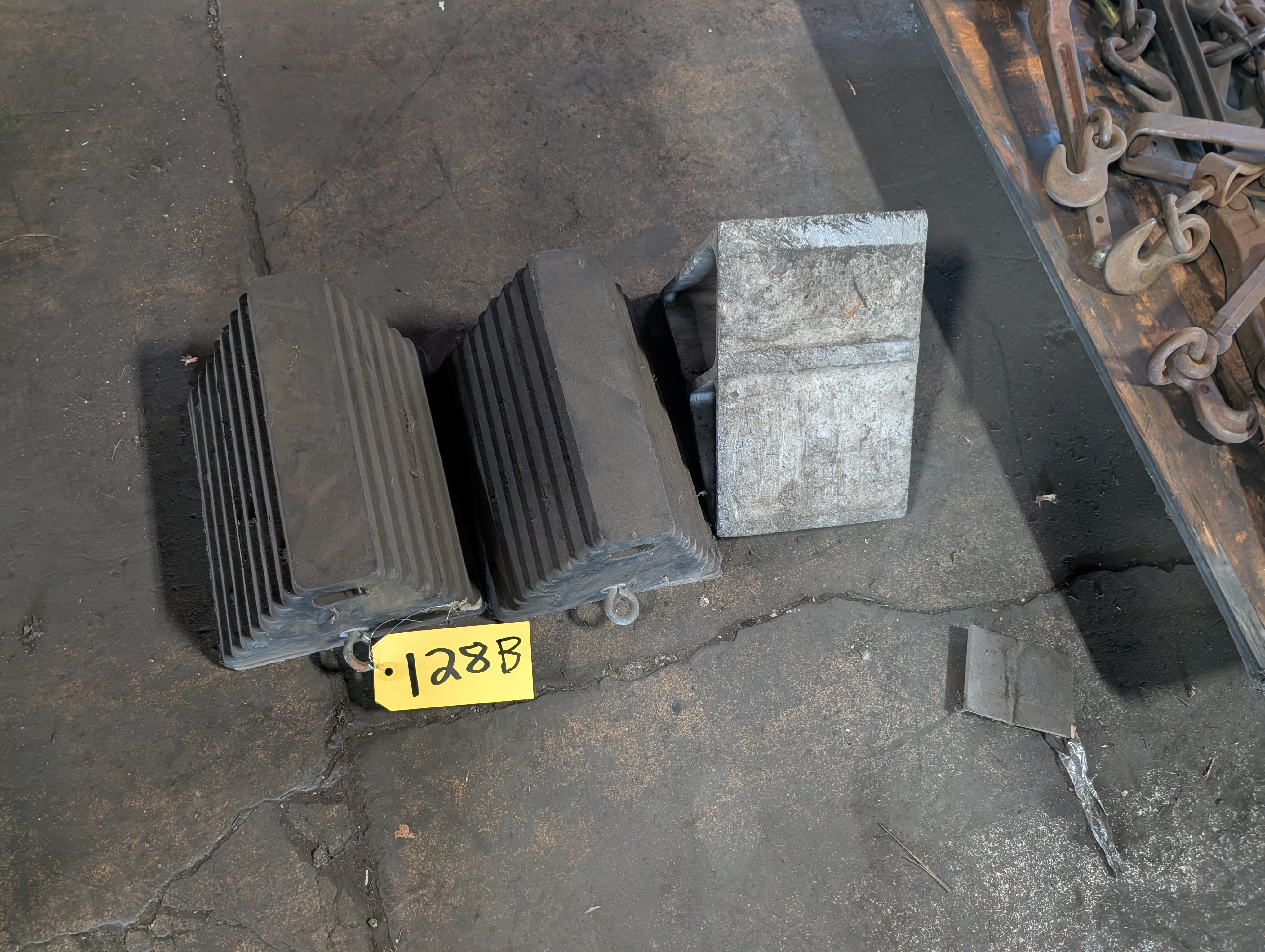 Lot 128B