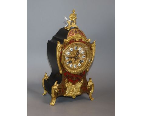 An early 20th century French boulle mantel clock height 30cm