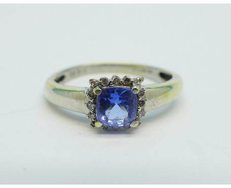 An 18ct gold, tanzanite and diamond ring, 2.7g, K/L