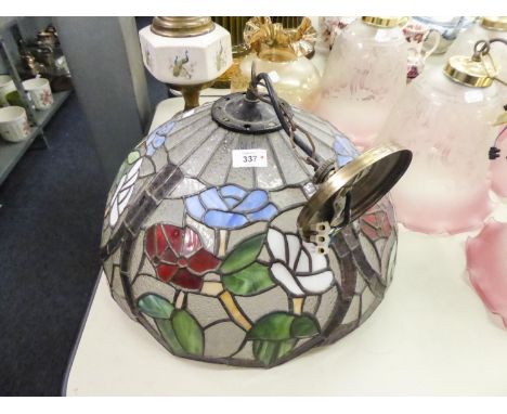 TIFFANY STYLE CLEAR AND COLOURED LARGE CEILING LIGHT SHADES 