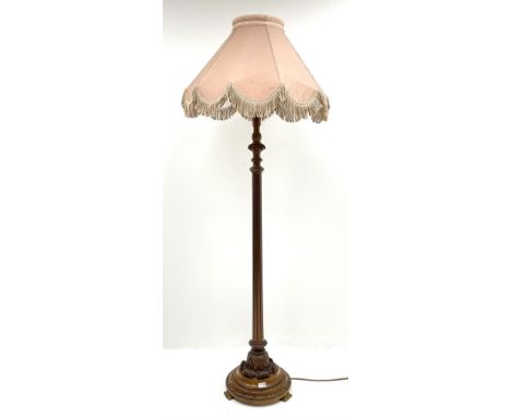 Early 20th century oak standard lampDimensions: Height:&nbsp;162cm&nbsp;