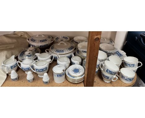 A Coalport Revelry pattern part tea and dinner service 