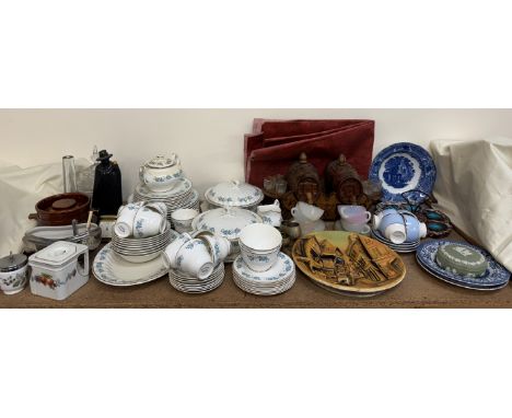 A Gem pottery Ltd part tea and dinner service together with a cube teapot, Royal Doulton night watchman decanter, twin barrel