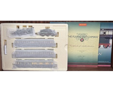 A Hornby Train Pack 'The Flying Dutchman' R 2706 GWR Dean Single 4-2-2 Locomotive 'Royal Sovereign' / clerestory composite co