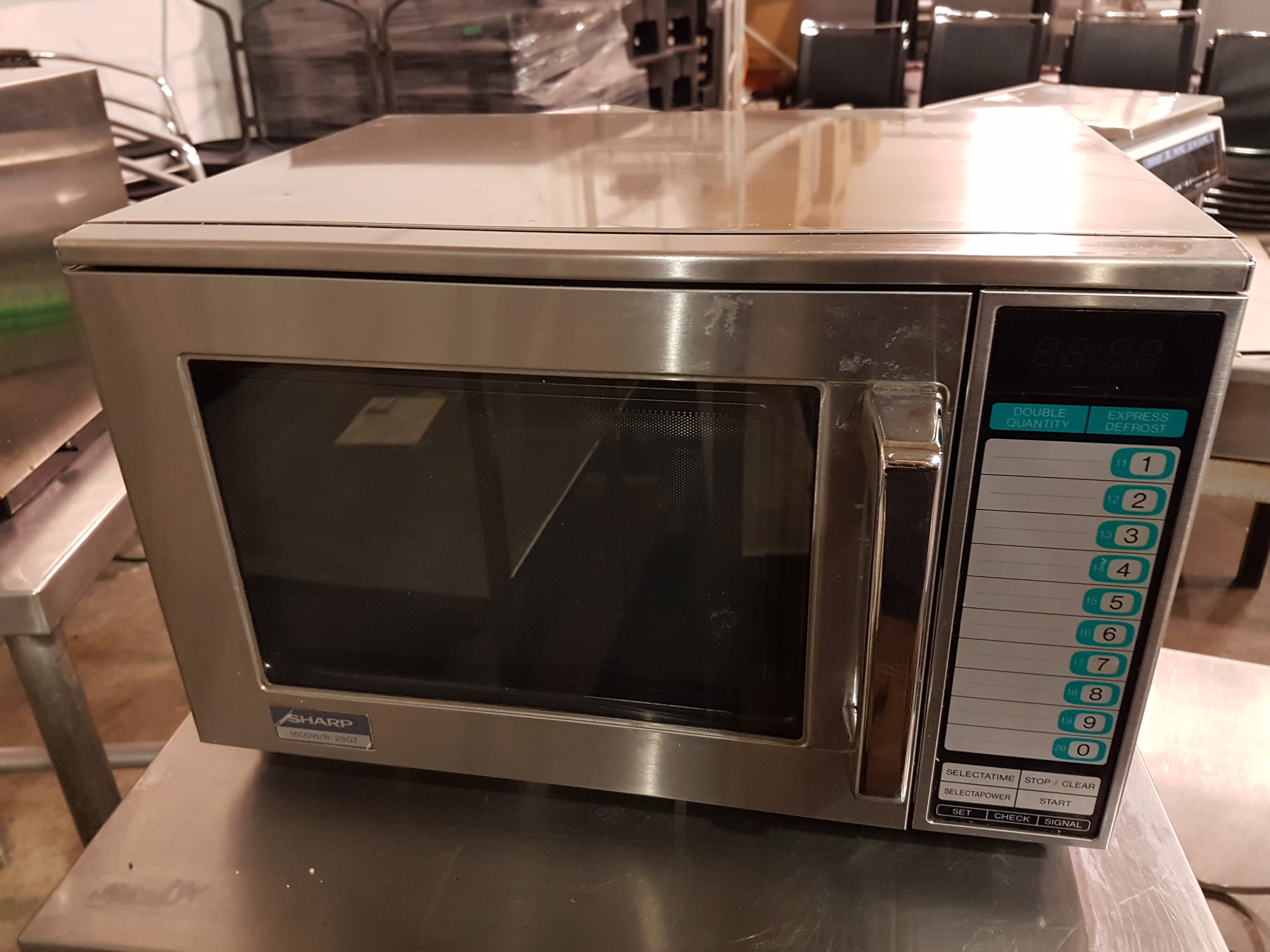 Sharp Commercial Microwave Model R23GTF