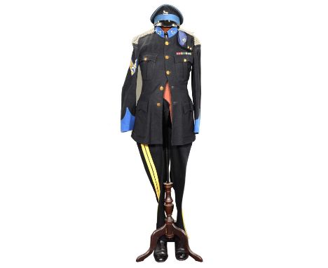 Northamptonshire Yeomanry uniform, including peaked cap, glengarry, ammunition pouch, tunic, trousers, boots, other Northampt