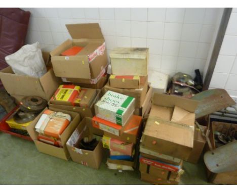 A LARGE QUANTITY OF BRAKE COMPONENTS, for vintage cars